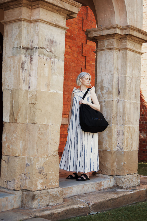 Canvas Sack Lugger