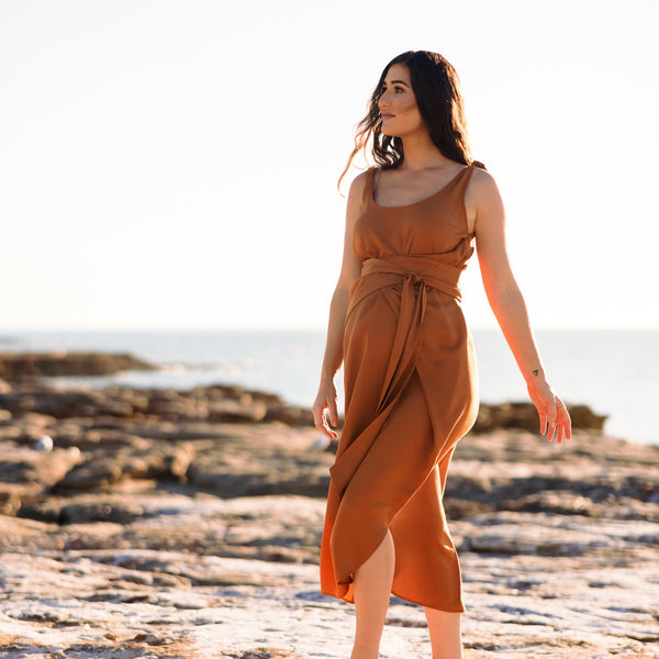 The Icon Maternity Dress - Rust