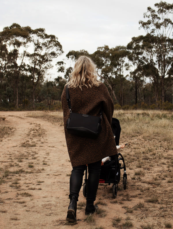 CONVERTIBLE PRAM + SHOULDER ORGANISER - BUBBLE LEATHER